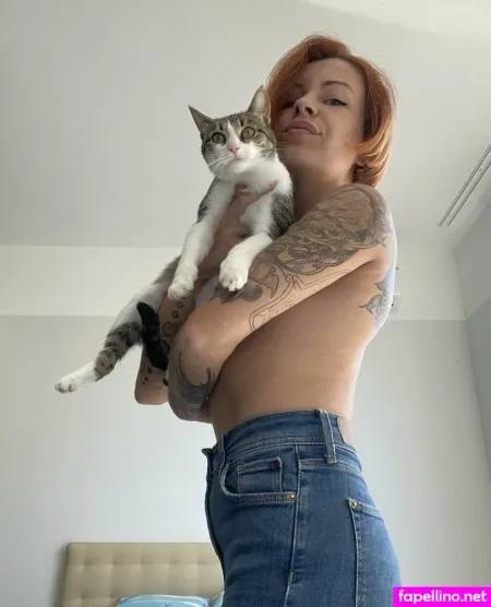 Alisa Sativa OnlyFans Thumbnail #caLKpJstPj