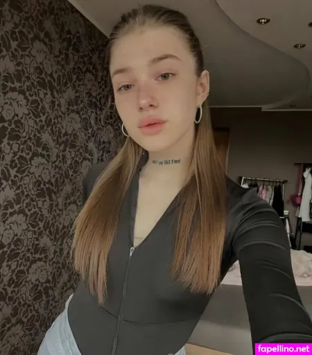 Alisabambi OnlyFans Thumbnail #QQMYQ2Xu8x