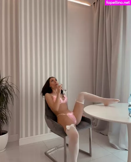 Alisakai OnlyFans Thumbnail #Q2sR9faXk7