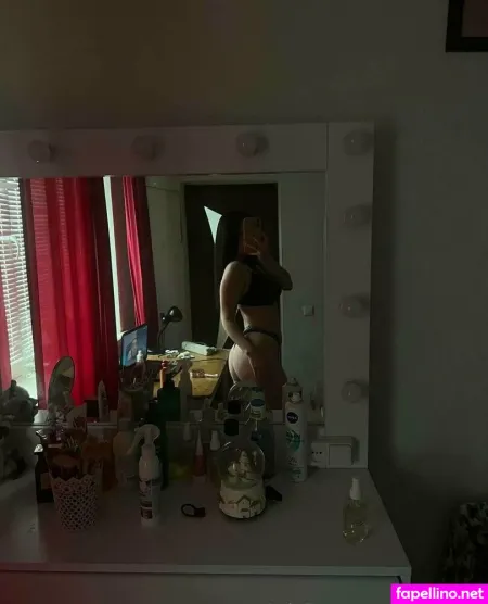 Alisakiskis OnlyFans Thumbnail #ZtKFp2odPm