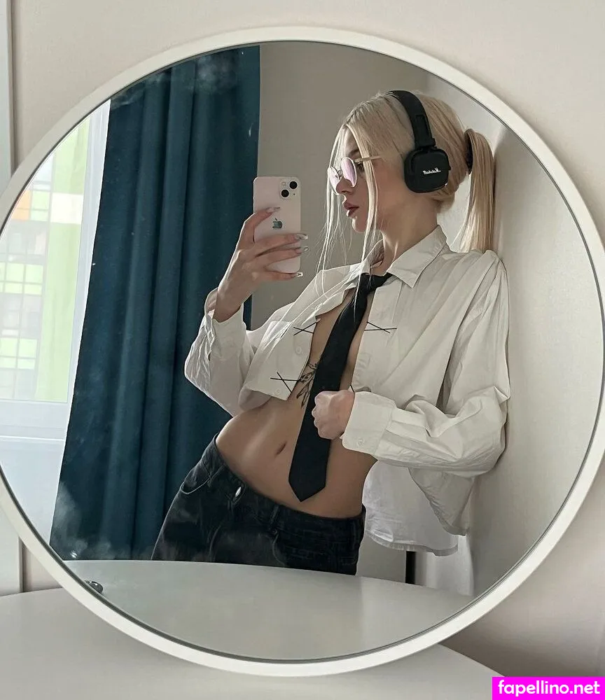 alireons, alisatvoya, realalisa,   Nude Leaked OnlyFans Photo #Gk28cxs0Md