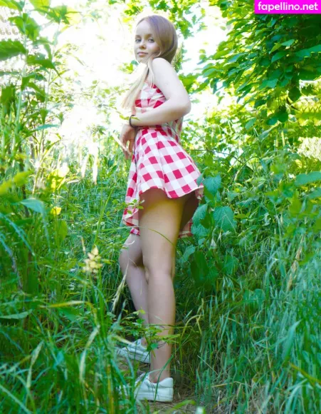 Alisaya OnlyFans Thumbnail #e1rtpcOrBf