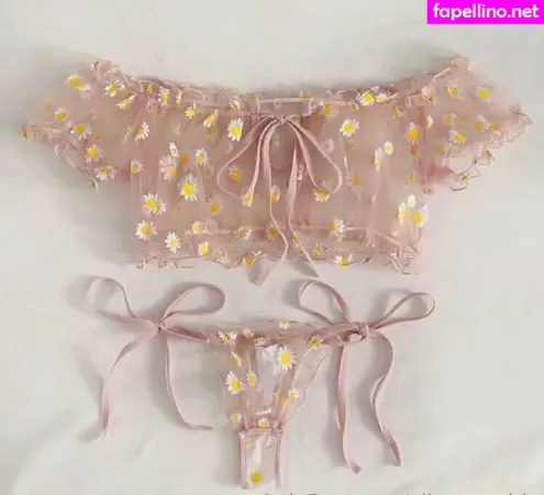 Alise Ssmith OnlyFans Thumbnail #kucdvrgn3o