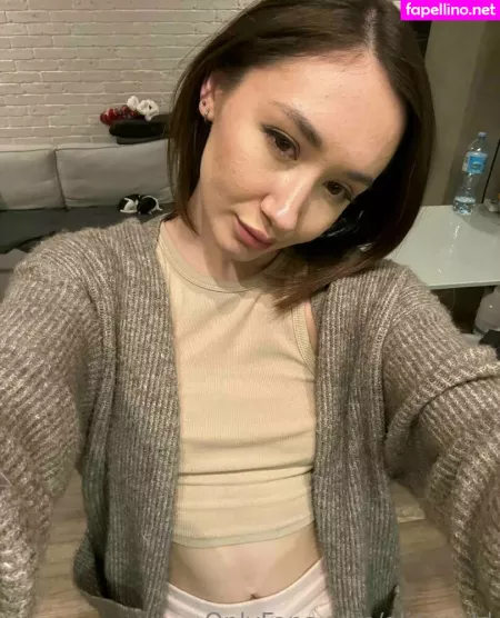 Alisegold OnlyFans Thumbnail #2Y7jPtkDUs