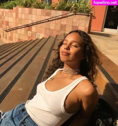 Alisha Boe OnlyFans Thumbnail #JKDjBpsUR1