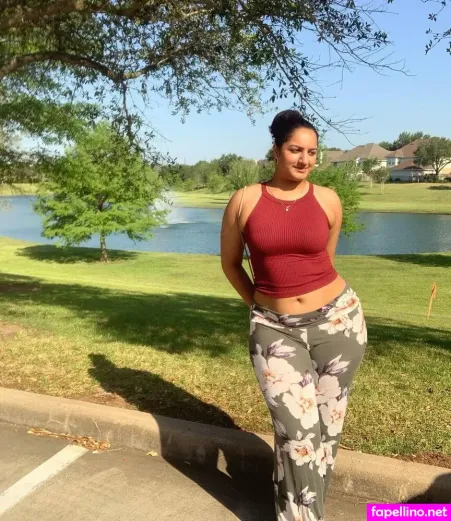 Alisha Swaidan OnlyFans Thumbnail #O4AtX7oLtc