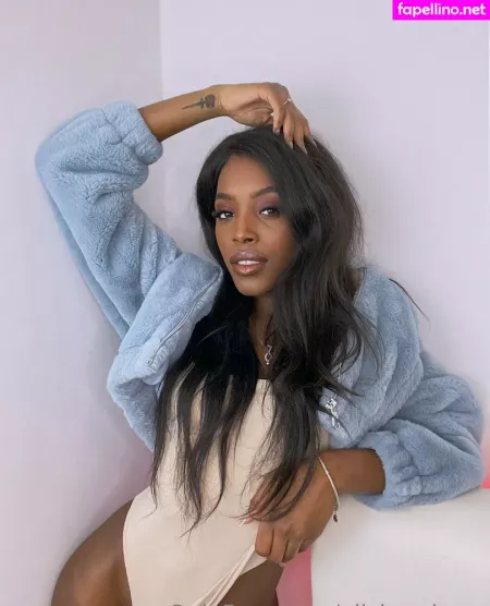 Alishaadams OnlyFans Thumbnail #0Pt4F7OGyl