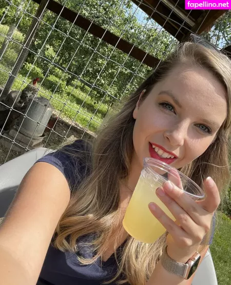 Alishadrinksbeer OnlyFans Thumbnail #6oGGjKf2Mn