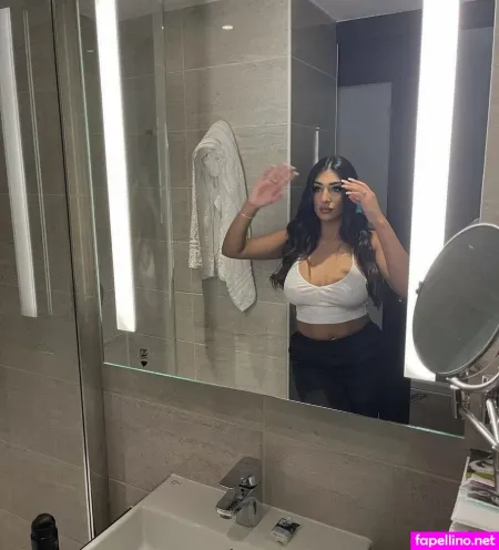 Alishbah Akram OnlyFans Thumbnail #FQ7JiGr5mY