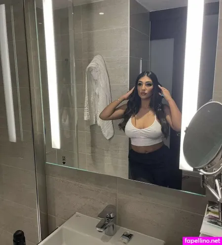 Alishbah Akram OnlyFans Thumbnail #JUvd3lWYOP