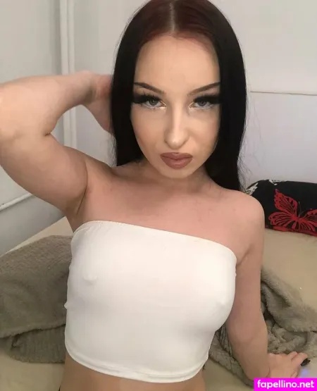 Alisiaar OnlyFans Thumbnail #hhtYXWbgBm