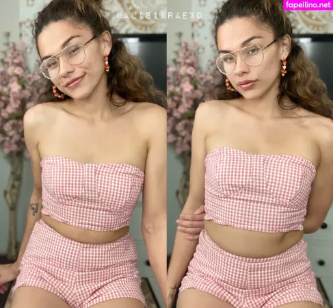 Alisiaraee OnlyFans Thumbnail #P1XZjcfm2g