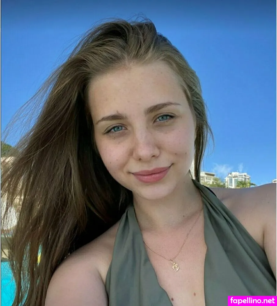 alilolfox, alislyfox Nude Leaked OnlyFans Photo #FjsnSvjoJN