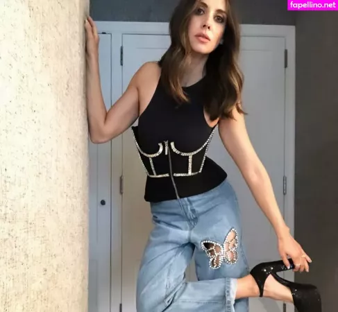 Alison Brie OnlyFans Thumbnail #0JFePrwCCR