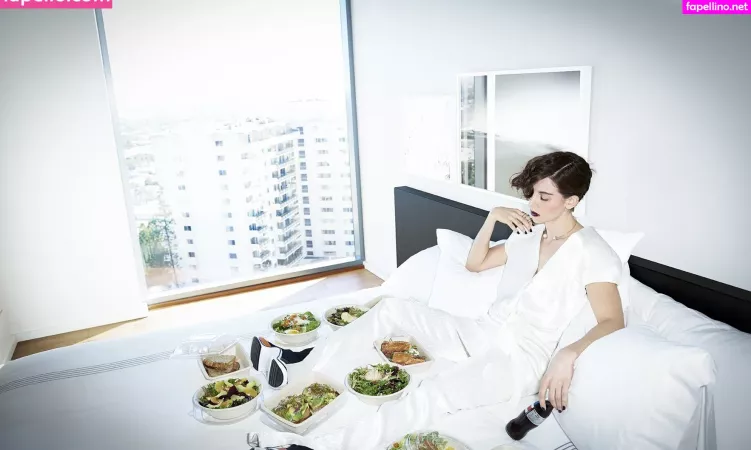 Alison Brie OnlyFans Thumbnail #6YD2QStvP2