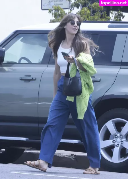 Alison Brie OnlyFans Thumbnail #84QfCIT7MR