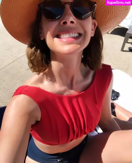 Alison Brie OnlyFans Thumbnail #8Uq39mHmYP
