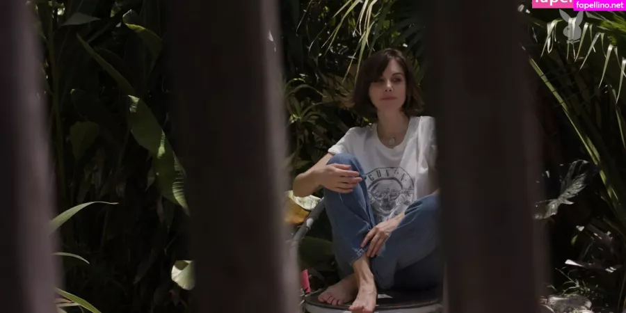 Alison Brie OnlyFans Thumbnail #8lkXxVGu13