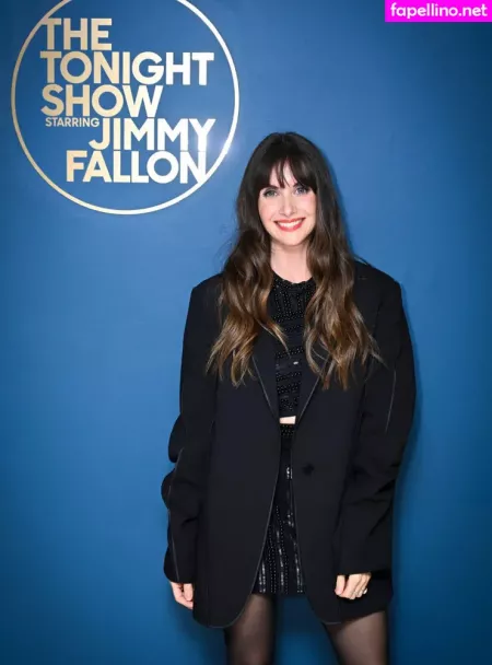 Alison Brie OnlyFans Thumbnail #IGOCnroA8R