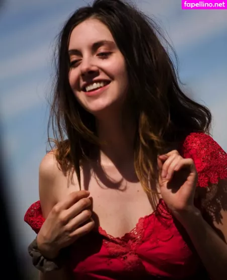 Alison Brie OnlyFans Thumbnail #S7UST3UdkL
