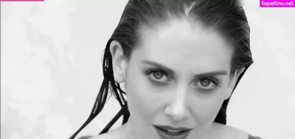 Alison Brie OnlyFans Thumbnail #TUX305v5sO