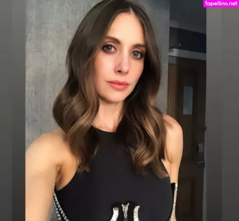 Alison Brie OnlyFans Thumbnail #TwweLUSCx0