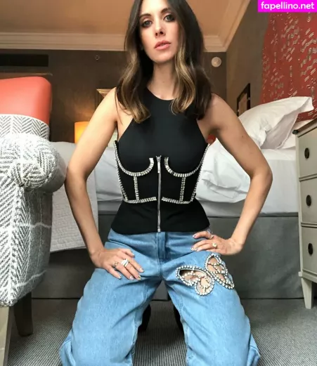 Alison Brie OnlyFans Thumbnail #UK5cVdB3KB