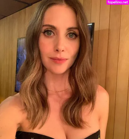 Alison Brie OnlyFans Thumbnail #cPJL1gSVvn