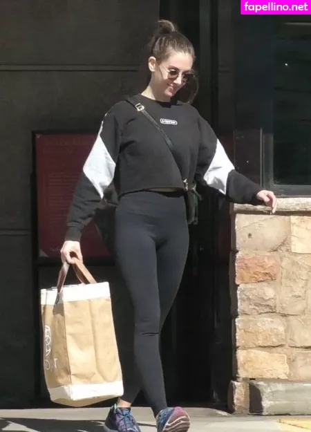 Alison Brie OnlyFans Thumbnail #eKFacIlA6T