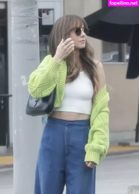 Alison Brie OnlyFans Thumbnail #kD2BgQ88Vh