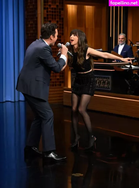 Alison Brie OnlyFans Thumbnail #mCaKMRzMHs