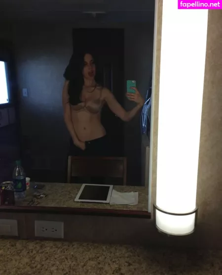 Alison Brie OnlyFans Thumbnail #sVybYXrxIk