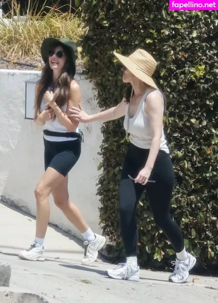 Alison Brie OnlyFans Thumbnail #y2zPcznK0Q