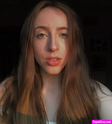 Alison Burke OnlyFans Thumbnail #0CkSAe6DrJ