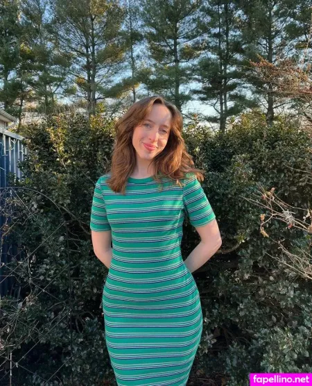 Alison Burke OnlyFans Thumbnail #efUiCxQ8hN