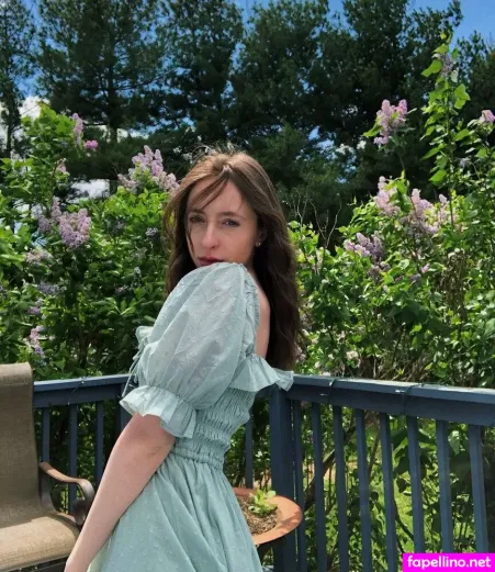 Alison Burke OnlyFans Thumbnail #oGbthUiiiK