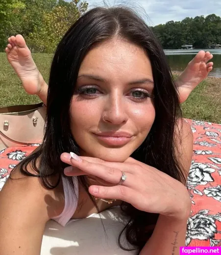 Alison Mitcham OnlyFans Thumbnail #RLjompbIwa