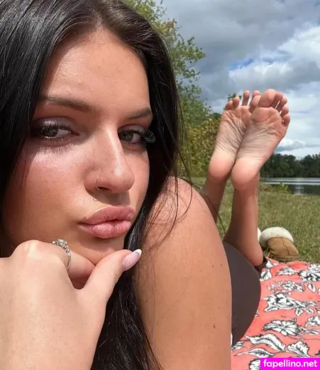 Alison Mitcham OnlyFans Thumbnail #mr411HpiQi