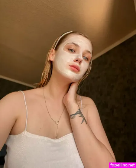 Alison On OnlyFans Thumbnail #b1SWu1MZ38