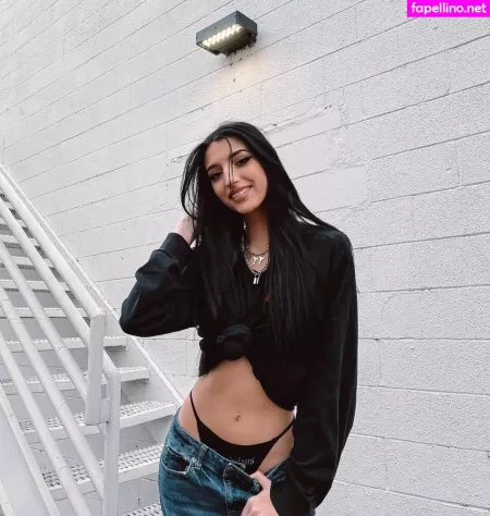 Alison Rainer OnlyFans Thumbnail #Kp1ZwsvMPB