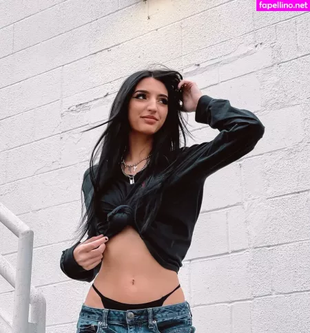 Alison Rainer OnlyFans Thumbnail #o6B4Xtraxt