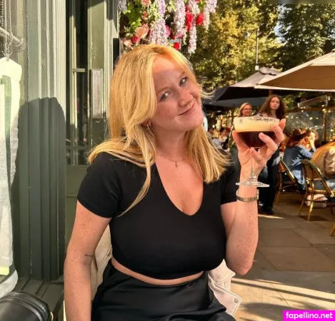 Alison Van Kuik OnlyFans Thumbnail #mwCwTLNwfX