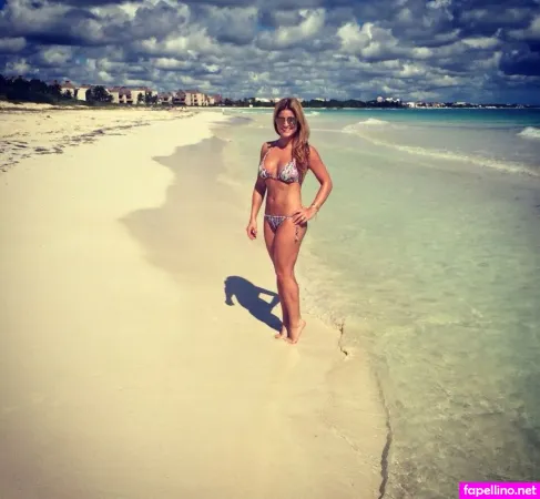 Alison Victoria OnlyFans Thumbnail #axf7fDPWwB