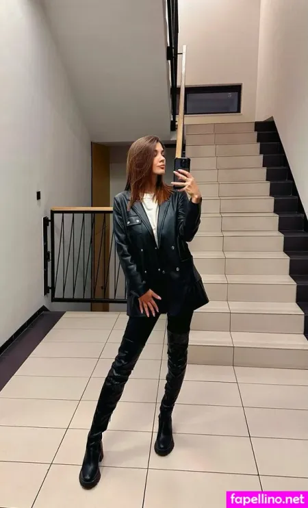 Aliss Foxy OnlyFans Thumbnail #FqqUHpmfA7