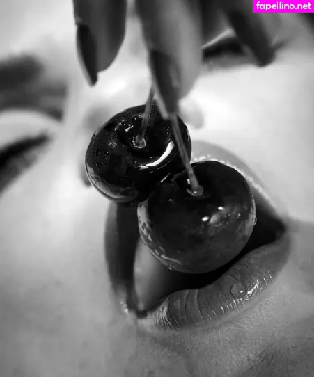 Alissa Harouat OnlyFans Thumbnail #pkCenSeY4X