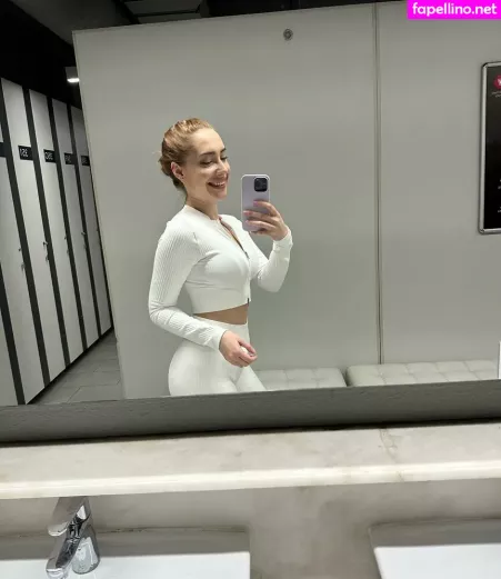 Alissa Strekozova OnlyFans Thumbnail #KVR49aH9OW