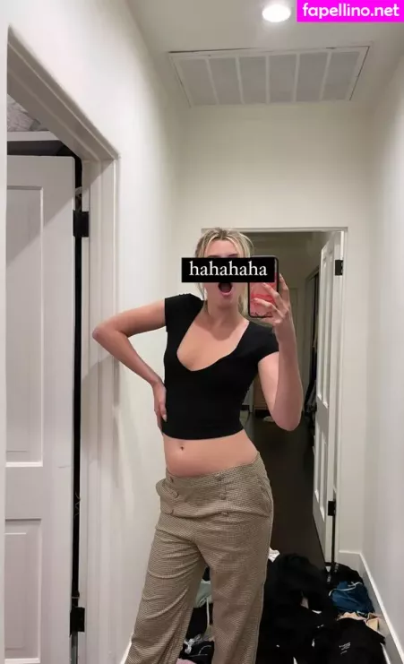 Alissa Violet OnlyFans Thumbnail #53nOLUrhkf