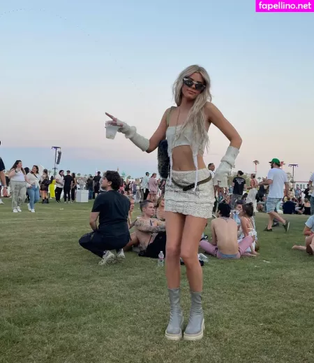 Alissa Violet OnlyFans Thumbnail #LNuUXKEm70