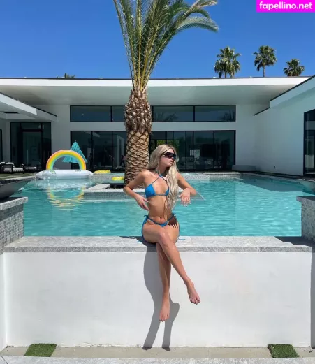 Alissa Violet OnlyFans Thumbnail #VG3OgAmyXY