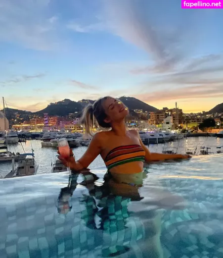 Alissa Violet OnlyFans Thumbnail #togJFN1lnp